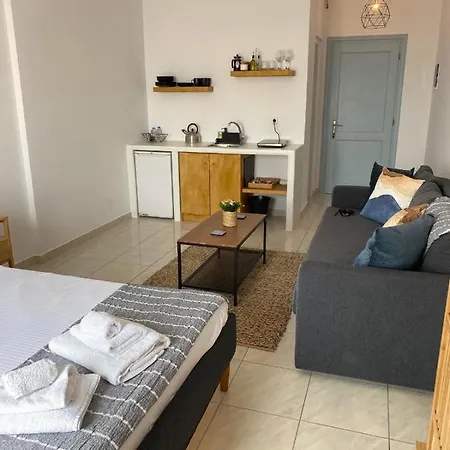 K & G Apartment Fira (Santorini)